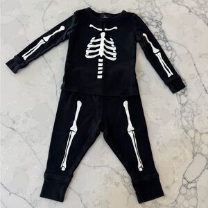 Hyde and EEK! Skeleton Pajamas Size 12 mths